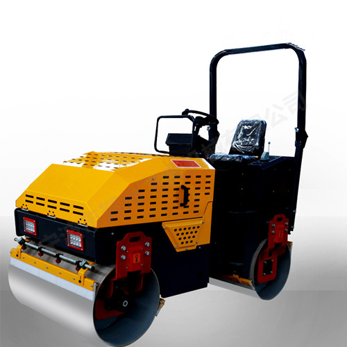小型壓路機(jī)